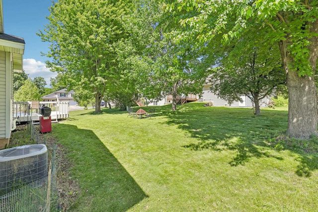 6 Weir Circle, Madison, WI 53719