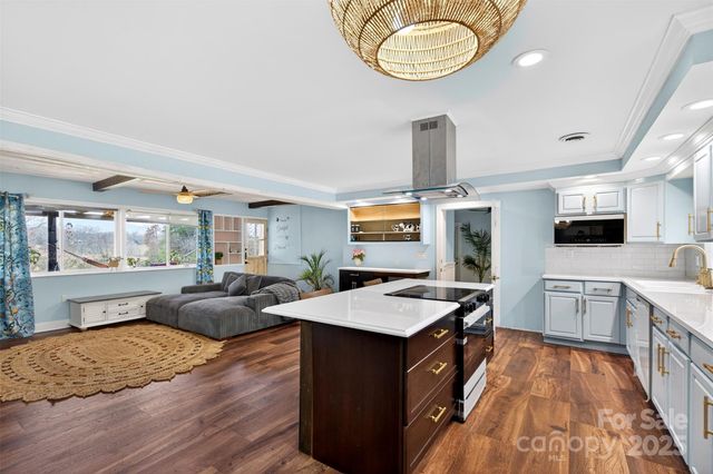 1183 Sandy Plains Road, Tryon, NC 28782