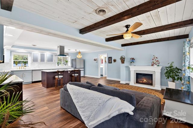 1183 Sandy Plains Road, Tryon, NC 28782