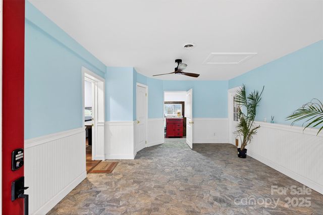 1183 Sandy Plains Road, Tryon, NC 28782