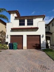 8935 SW 228th Ln 8935, Cutler Bay, FL 33190