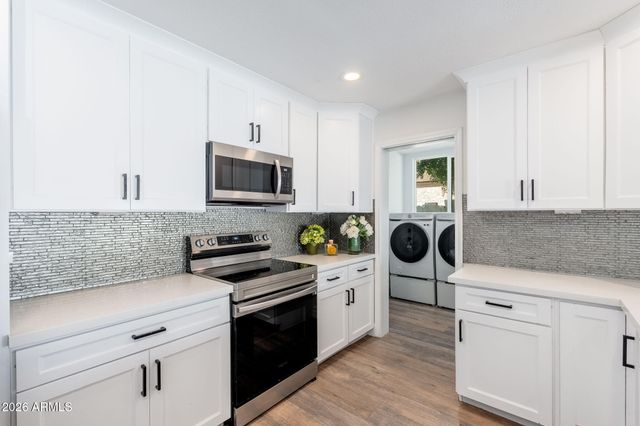1411 E DAVA Drive, Tempe, AZ 85283