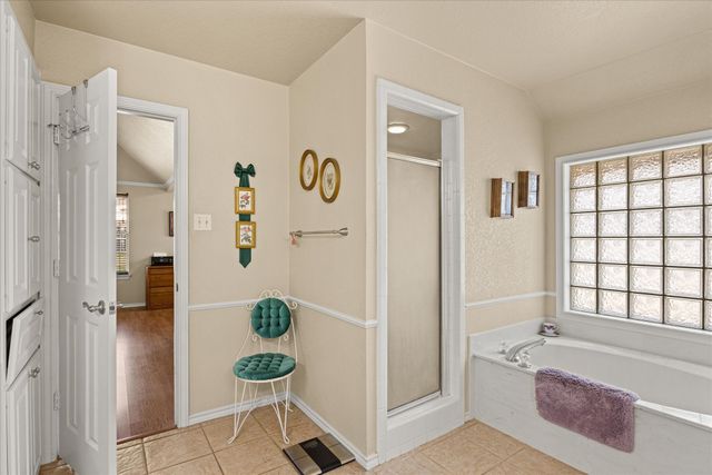 1214 Chaparral Lane, Granbury, TX 76048