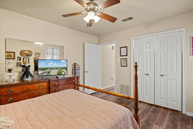 1214 Chaparral Lane, Granbury, TX 76048