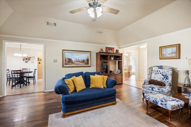 1214 Chaparral Lane, Granbury, TX 76048