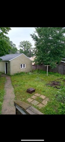 817 33rd Avenue N, Saint Cloud, MN 56303