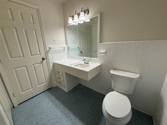 2310 Pecos Street, La Marque, TX 77568