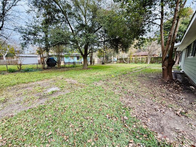 2310 Pecos Street, La Marque, TX 77568