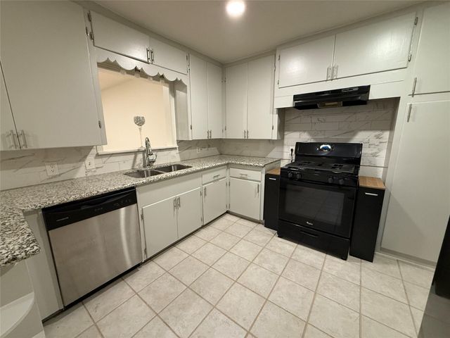 2310 Pecos Street, La Marque, TX 77568