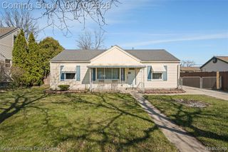 26414 Waldorf Street, Roseville, MI 48066