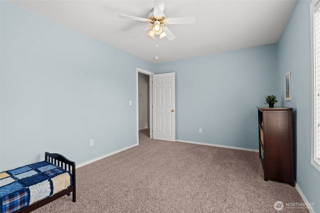 23412 SE 260th Court, Maple Valley, WA 98038