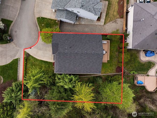 23412 SE 260th Court, Maple Valley, WA 98038