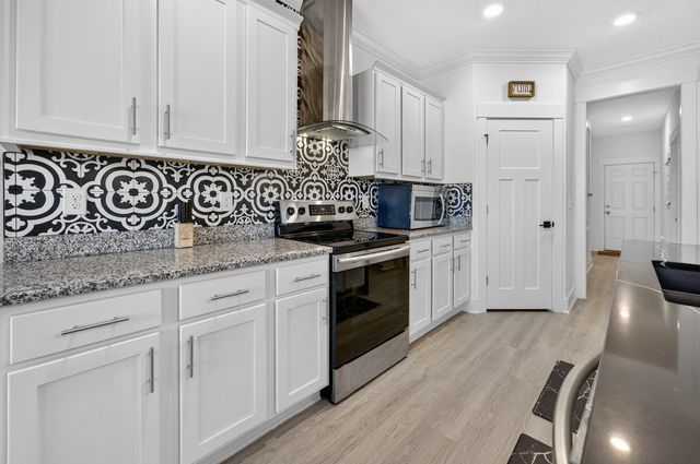 5097 Wheeler Way, Pensacola, FL 32526