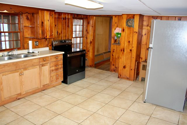 1066 Country Club Road, Brandon, VT 05733