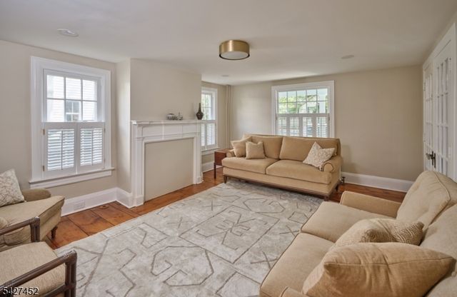 73 N Main St, Cranbury Twp., NJ 08512