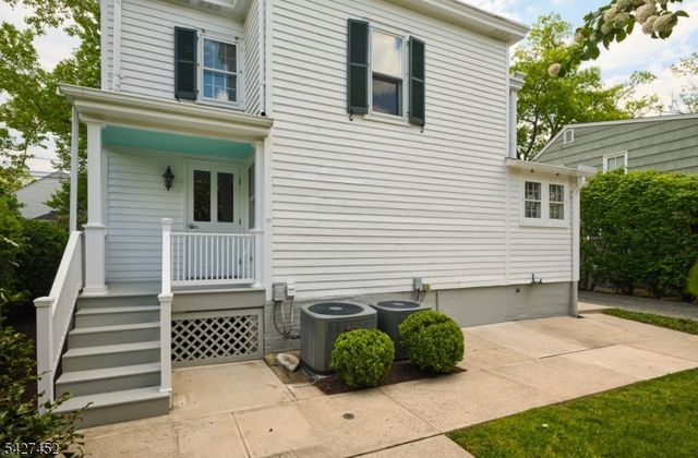 73 N Main St, Cranbury Twp., NJ 08512