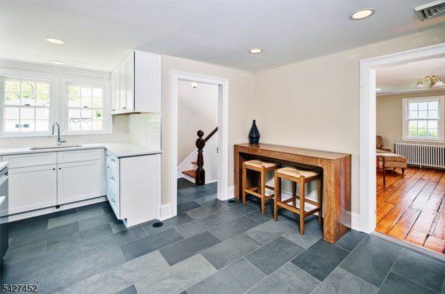 73 N Main St, Cranbury Twp., NJ 08512