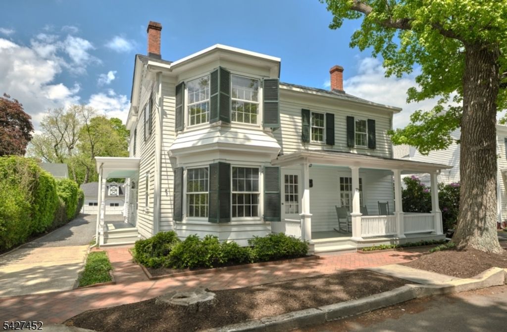 73 N Main St, Cranbury Twp., NJ 08512