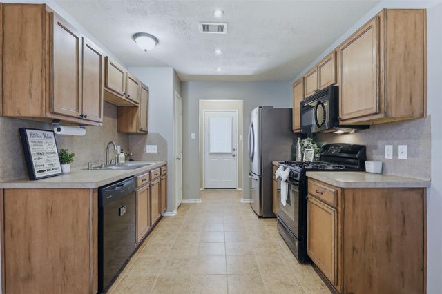 7111 Cool Spring Court, Magnolia, TX 77354