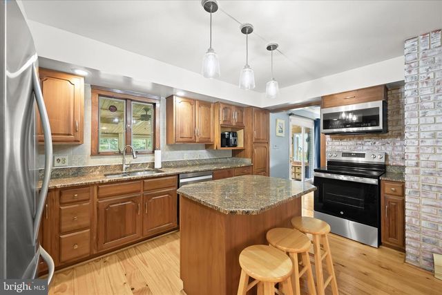 2319 BRADDOCK RD, Woodbine, MD 21797