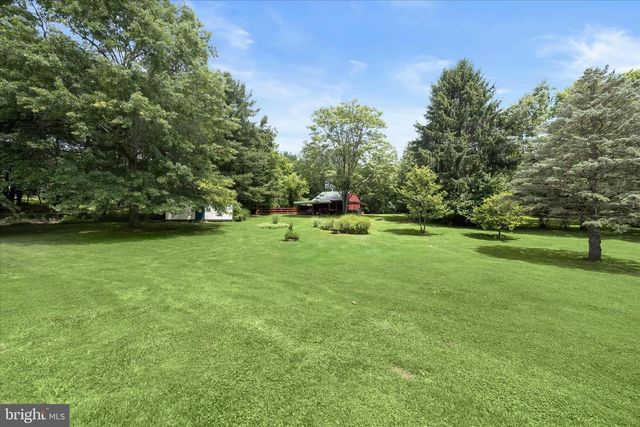 2319 BRADDOCK RD, Woodbine, MD 21797