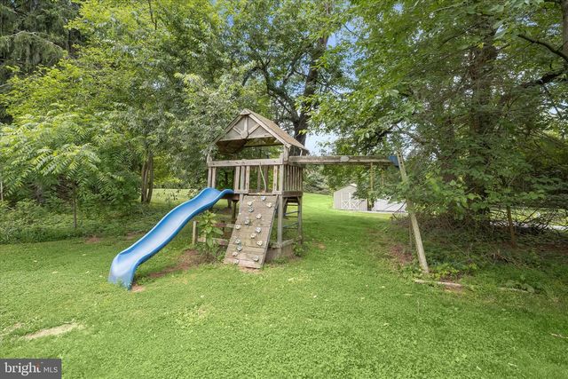 2319 BRADDOCK RD, Woodbine, MD 21797