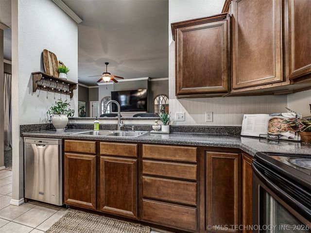 4818 NE Wisconsin Avenue, Bartlesville, OK 74006