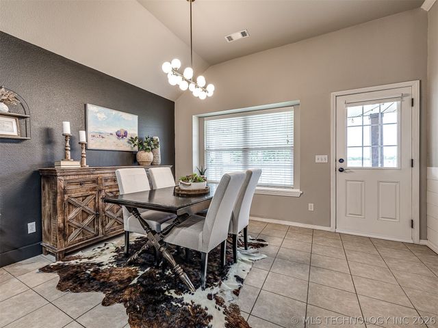 4818 NE Wisconsin Avenue, Bartlesville, OK 74006