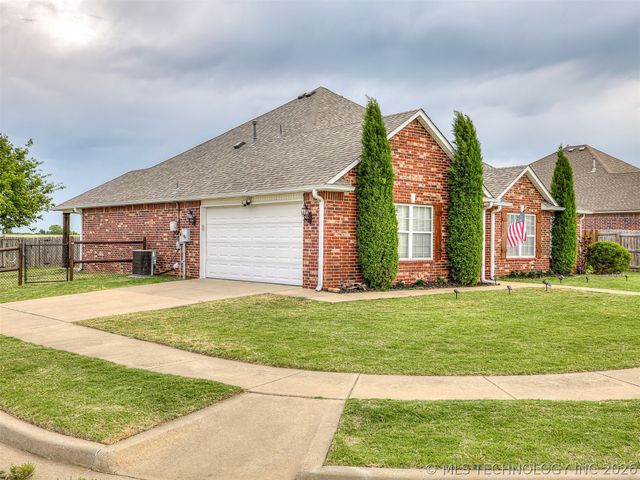 4818 NE Wisconsin Avenue, Bartlesville, OK 74006