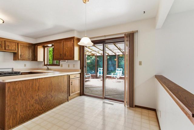 4657 114th STREET, Greenfield, WI 53228