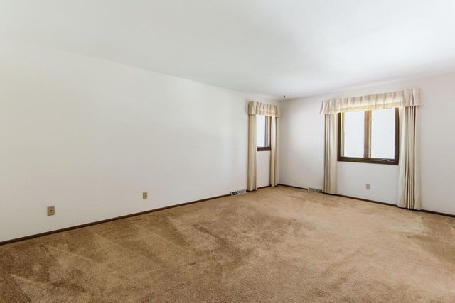 4657 114th STREET, Greenfield, WI 53228