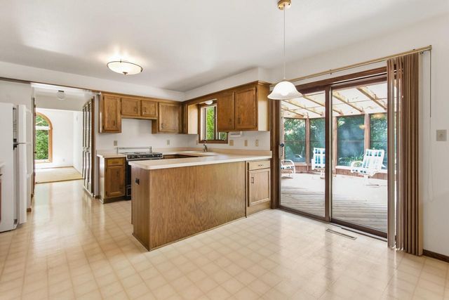 4657 114th STREET, Greenfield, WI 53228