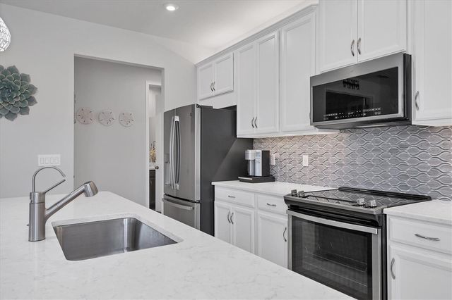 11651 SISTINE LANE, Venice, FL 34293