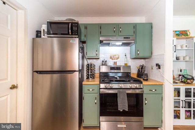 906 DOGWOOD CT, Lansdale, PA 19446