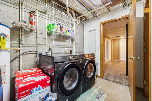 207 Robinson Dr, Dickson, TN 37055