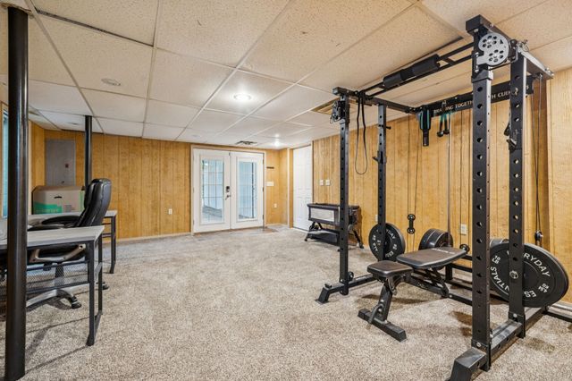 207 Robinson Dr, Dickson, TN 37055