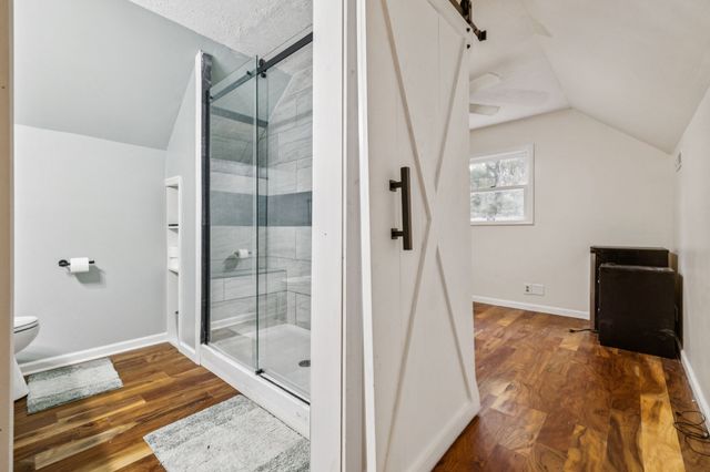 207 Robinson Dr, Dickson, TN 37055