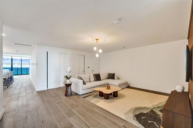 900 N Ocean Blvd 1904, Pompano Beach, FL 33062