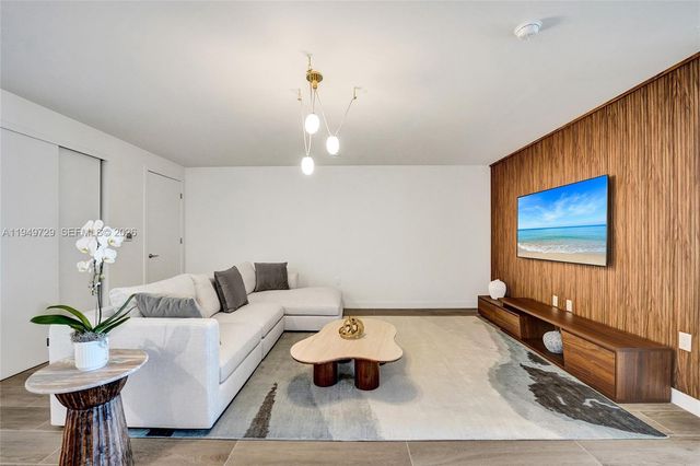 900 N Ocean Blvd 1904, Pompano Beach, FL 33062