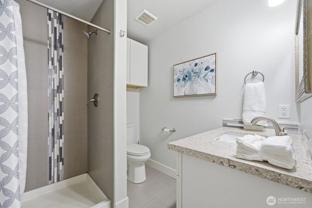 25120 SE 14th Street, Sammamish, WA 98075