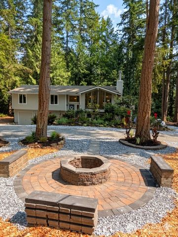 25120 SE 14th Street, Sammamish, WA 98075