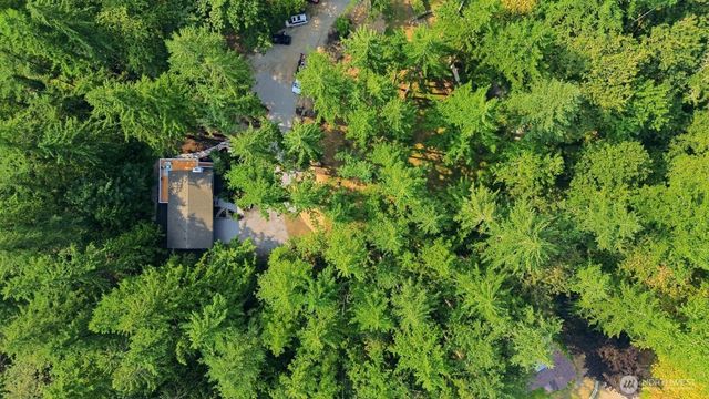 25120 SE 14th Street, Sammamish, WA 98075