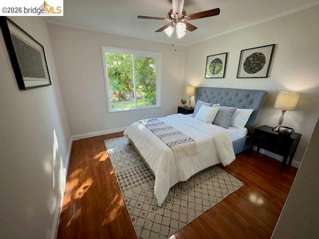 901 Helix Dr, Concord, CA 94518