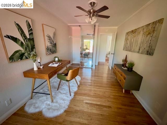 901 Helix Dr, Concord, CA 94518