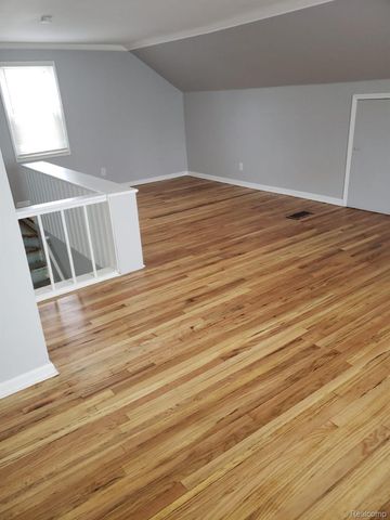 2099 Cleveland Avenue, Lincoln Park, MI 48146