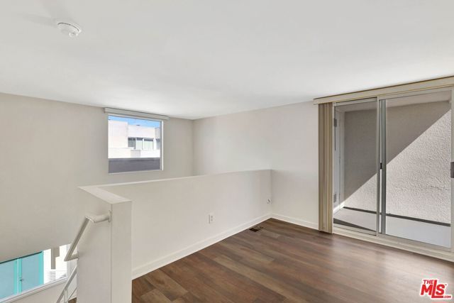 811 21st Street 2, Santa Monica, CA 90403