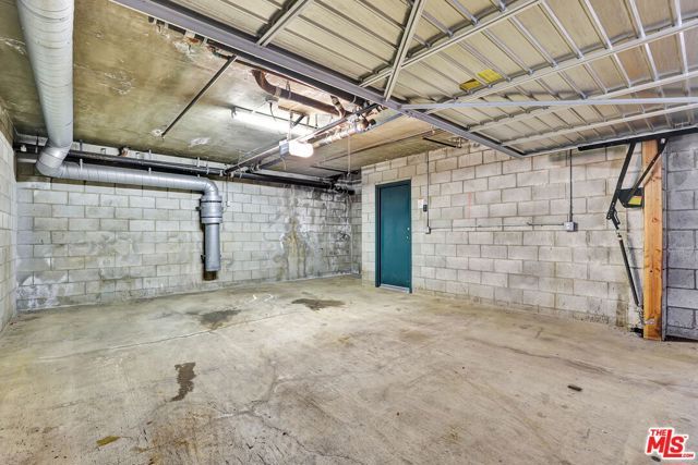 811 21st Street 2, Santa Monica, CA 90403