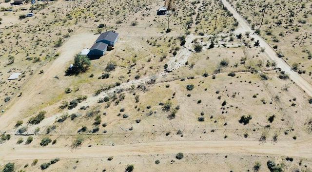 1863 Cypress Lane, Landers, CA 92285