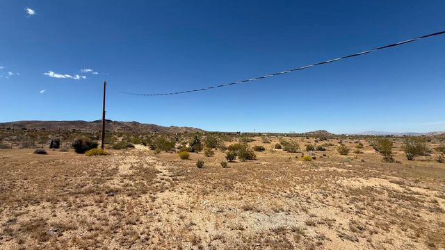 1863 Cypress Lane, Landers, CA 92285