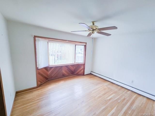 9 Goshen Street, Deer Park, NY 11729